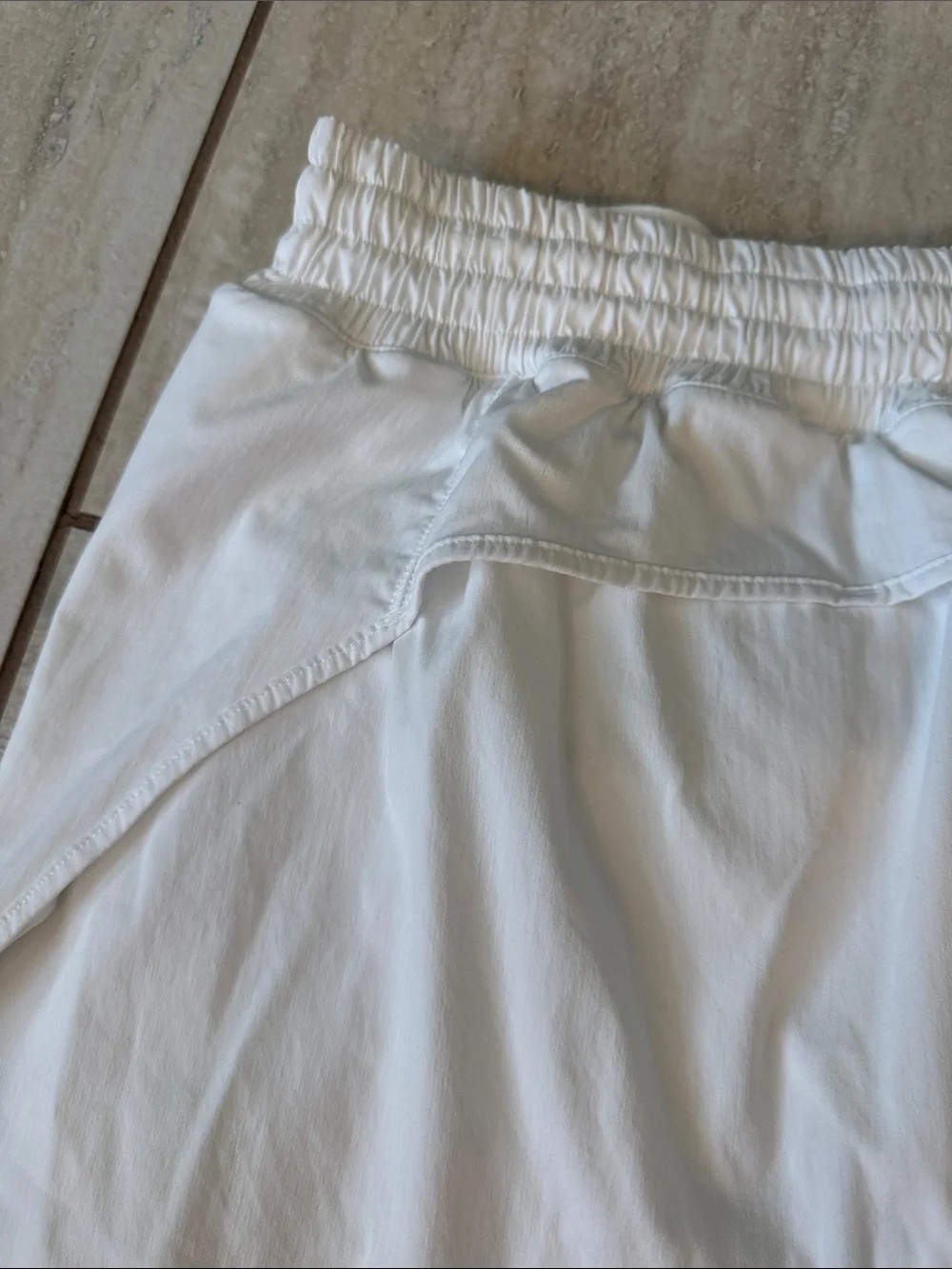 Lululemon Hotty Hot High-Rise Skirt Long White Women's 4 Tennis Running - Picture 11 of 14